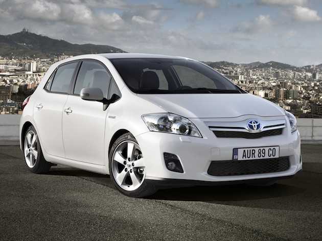 toyota-auris-hybrid