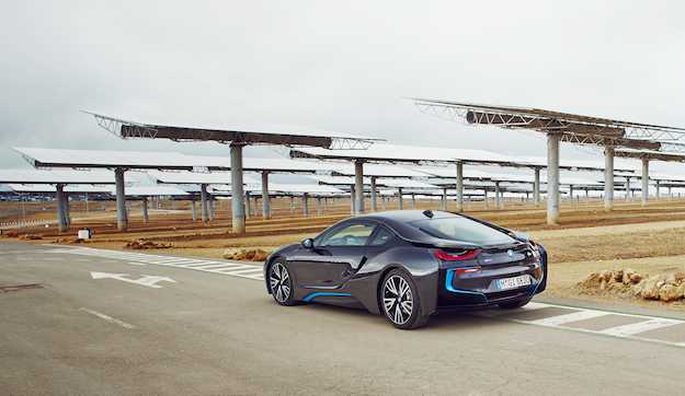 bmw i8 prezzo