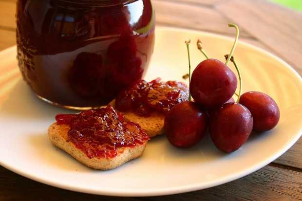 marmellata di ciliegie