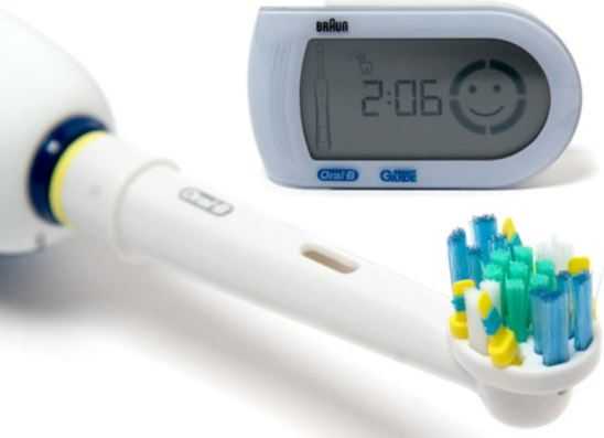 Quanto aspettare prima di lavarsi i denti