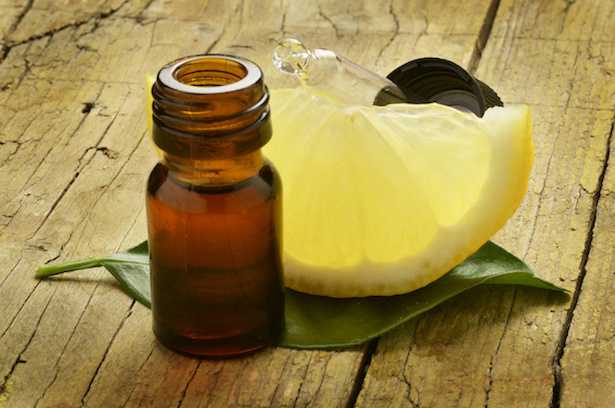 olio essenziale di limone uso interno proprieta benefici macchie olio essenziale di limone uso interno proprieta benefici macchie