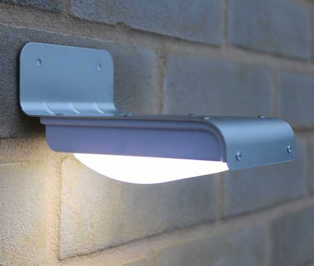 faretto a energia solare