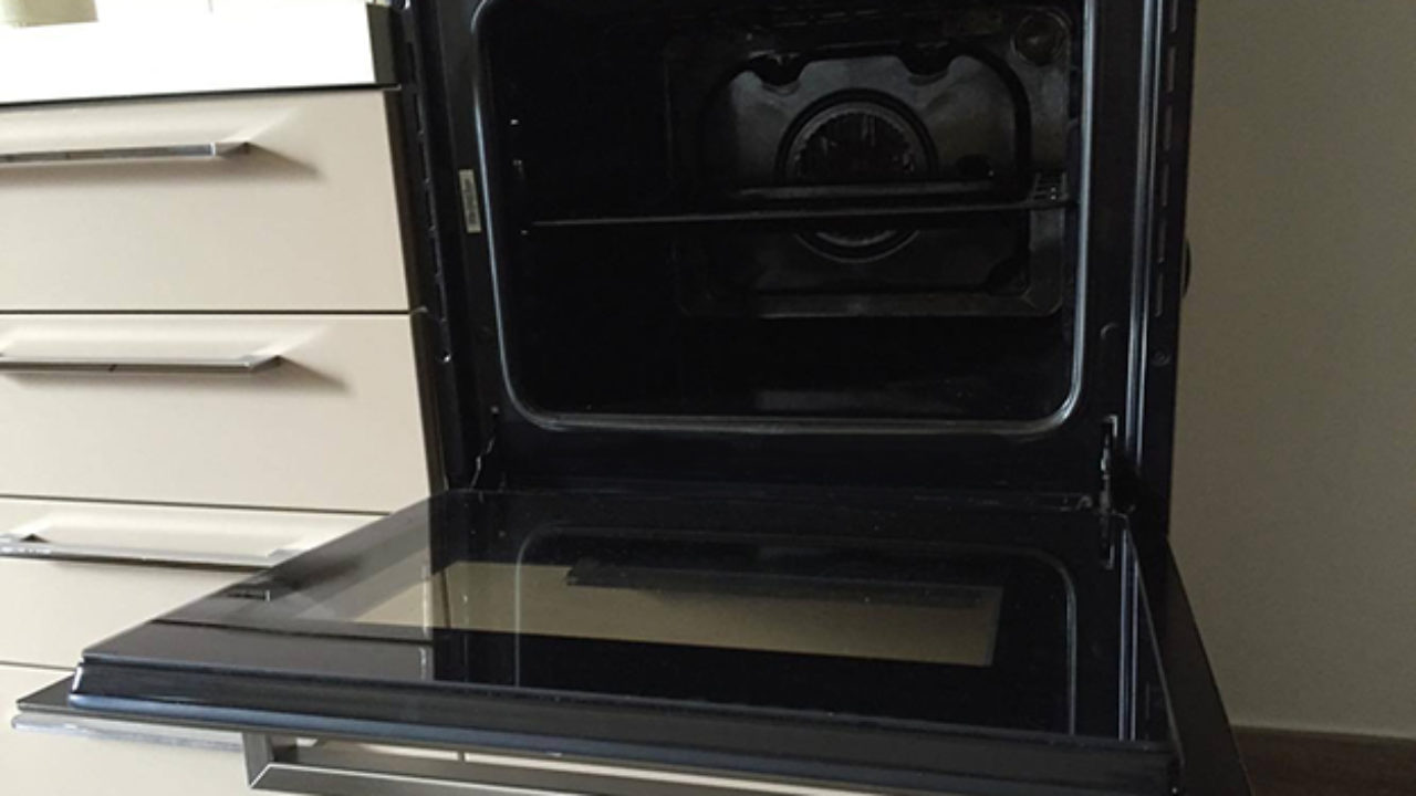 Come pulire il vetro del forno all interno Come pulire il vetro del forno all interno