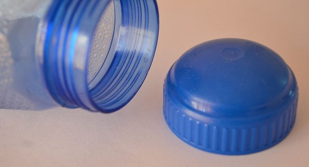 come riciclare i tappi di plastica come riciclare i tappi di plastica