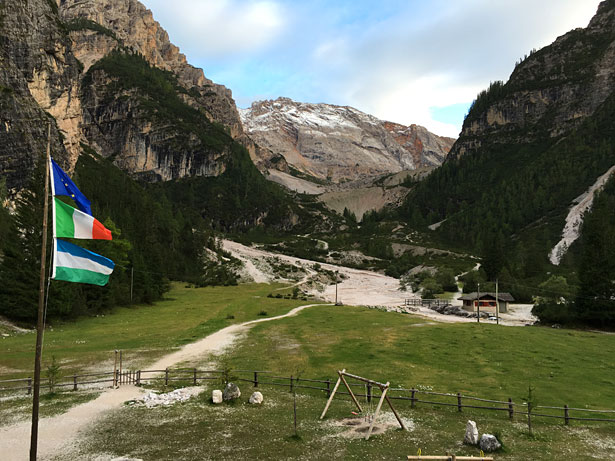 Rifugio Pederu Fanes Senes Braies