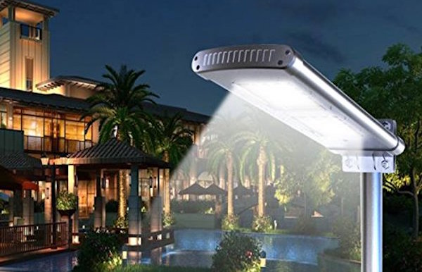 Illuminare un giardino senza corrente