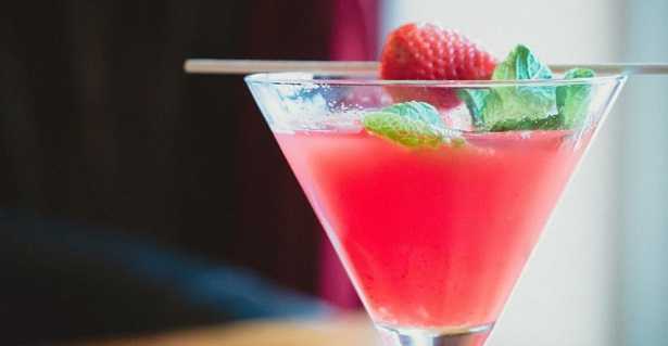 cocktail con fragola