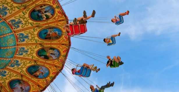 Accelerazione centrifuga