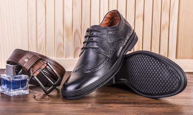 Come incollare il cuoio