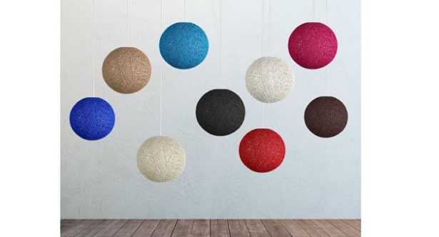 Cesto di vimini: lampadario Cesto di vimini: lampadario