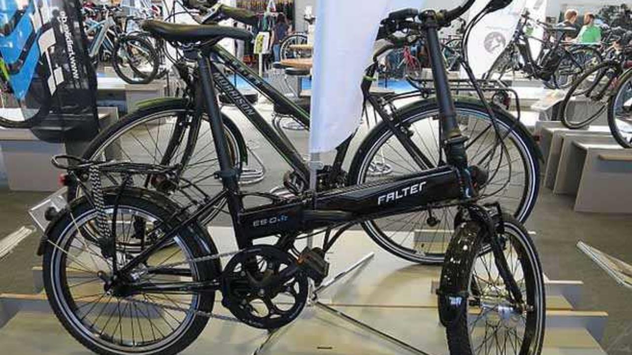 Migliori bici pieghevoli (ed e-bike): guida e prezzi delle richiudibili  folding bike - Idee Green %