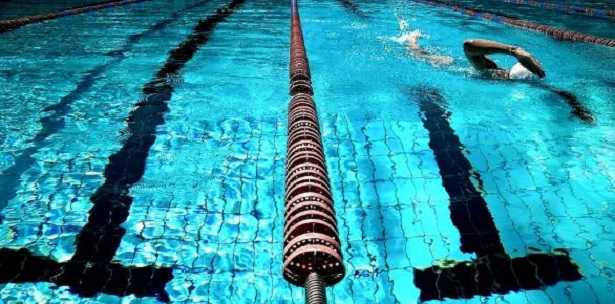 Nuoto: benefici e consigli Nuoto: benefici e consigli