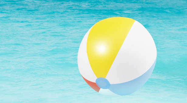 Come proteggere la pelle dopo un bagno in mare