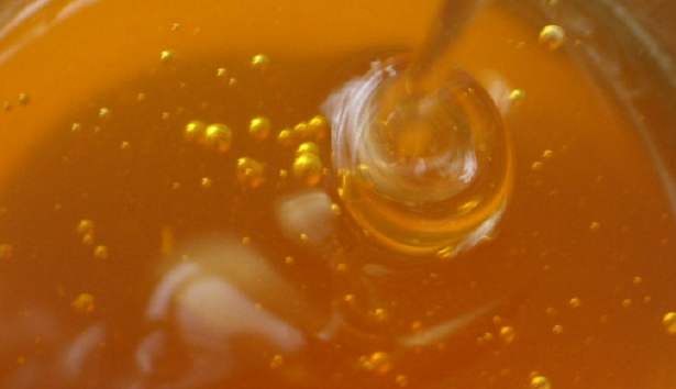 Perché mangiare il miele in autunno Perché mangiare il miele in autunno