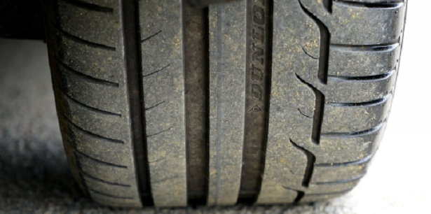 smaltire gli pneumatici