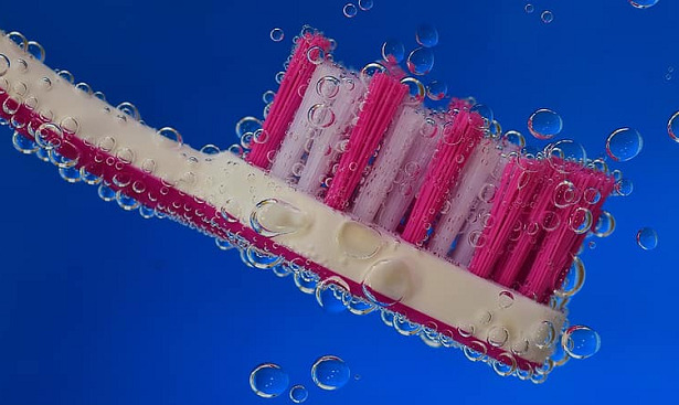 spazzolino da denti pulito
