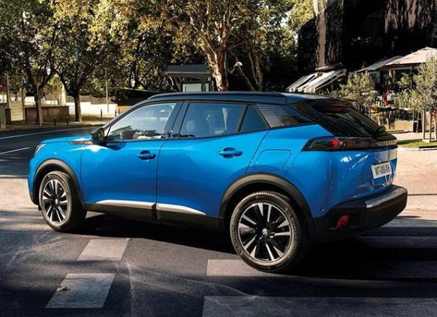 suv elettrico Peugeot e2008