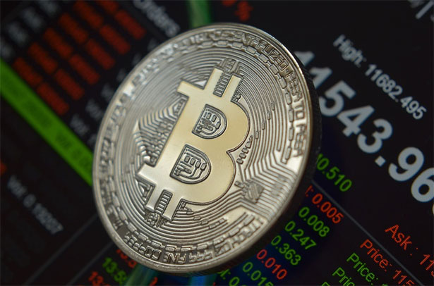 Quanto vale un bitcoin? Come e chi determina il suo prezzo?