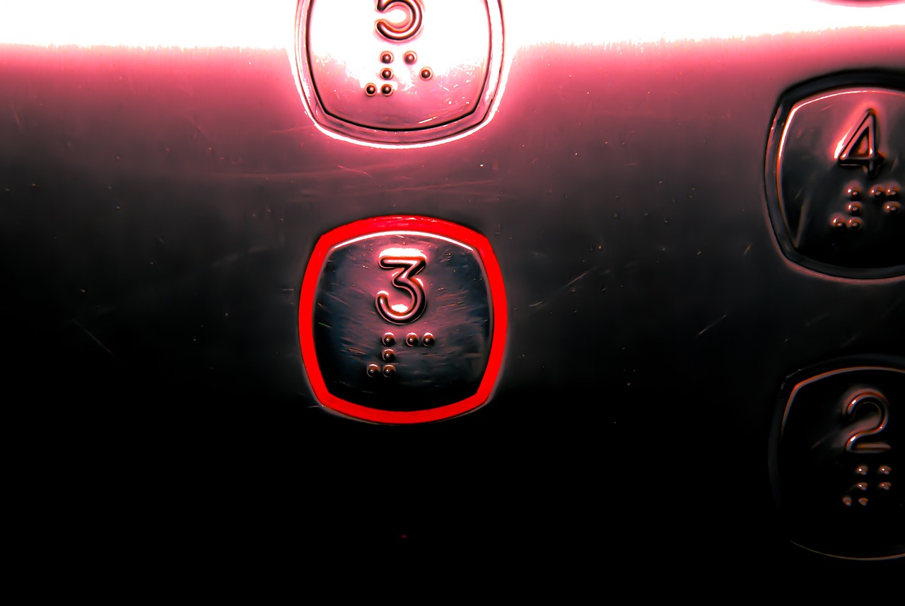 Rosenthal elevator